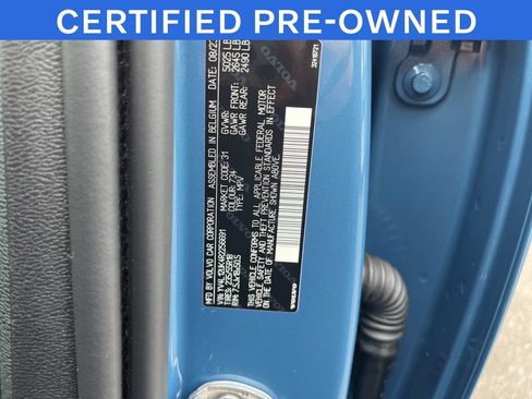 Certified 2024 Volvo XC40 B5 Core AWD/4WD image 30