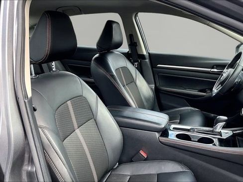 Used 2024 Nissan Altima 2.5 SR image 20