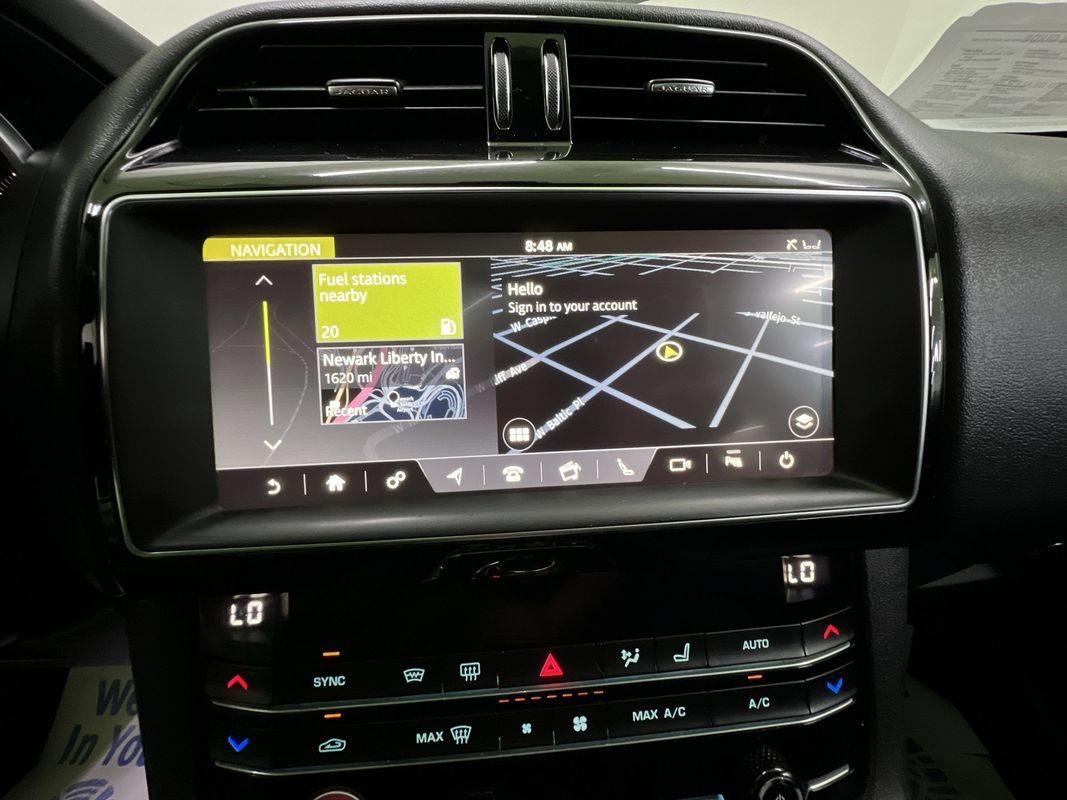 Used 2020 Jaguar F-PACE Premium AWD/4WD image 23