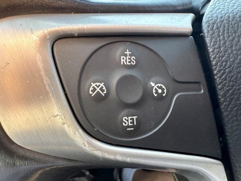 Used 2019 GMC Acadia SLT w/ LPO, Floor Liner Package AWD/4WD image 16