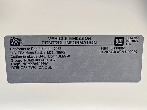 Used 2022 Chevrolet Traverse LT AWD/4WD image 38