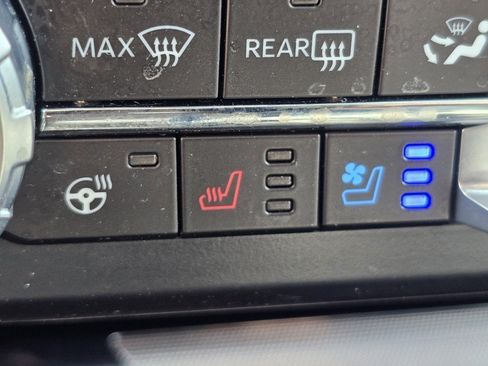 Used 2025 Ford F250 Lariat AWD/4WD image 8