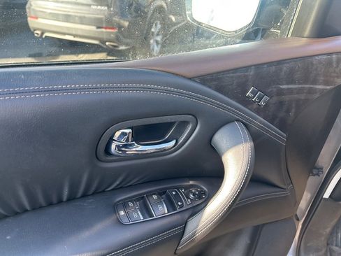 Used 2022 Nissan Armada Platinum w/ Captain's Chairs Package image 21