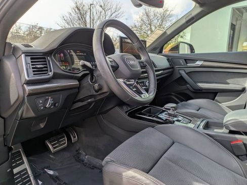Used 2022 Audi SQ5 Premium Plus w/ Premium Plus Package image 10