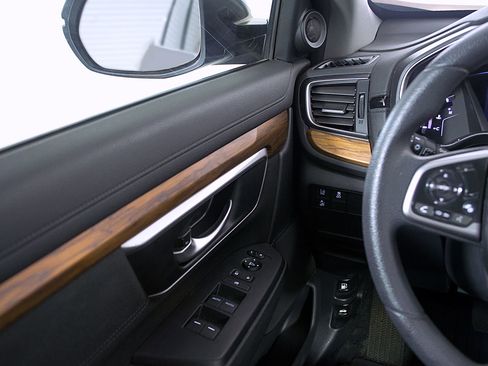 Used 2020 Honda CR-V EX image 18