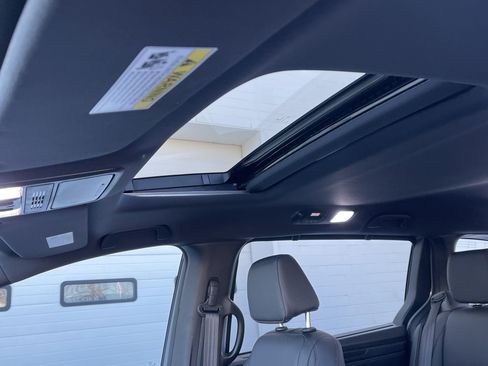 Certified 2025 Honda Odyssey Sport-L image 11