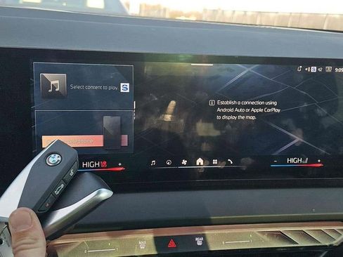 Used 2025 BMW X3 xDrive30i w/ Premium Package AWD/4WD image 21