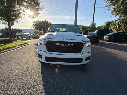 Used 2025 RAM 1500 Laramie w/ Sport Appearance Package AWD/4WD image 8