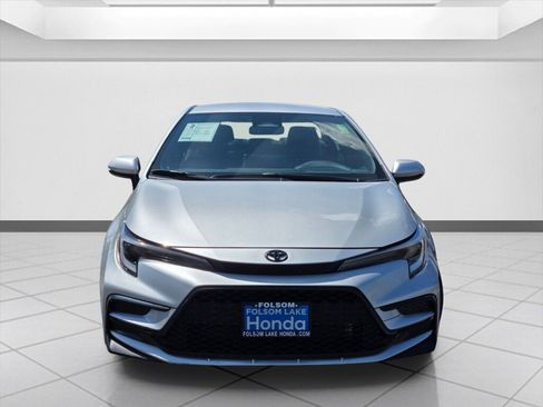 Used 2026 Toyota Corolla SE w/ SE Package FWD image 2