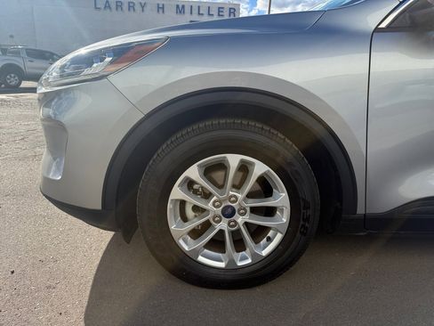 Used 2022 Ford Escape SE w/ Convenience Package image 10