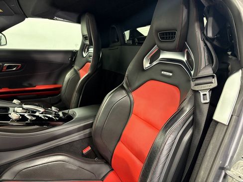 Used 2019 Mercedes-Benz AMG GT Base image 26