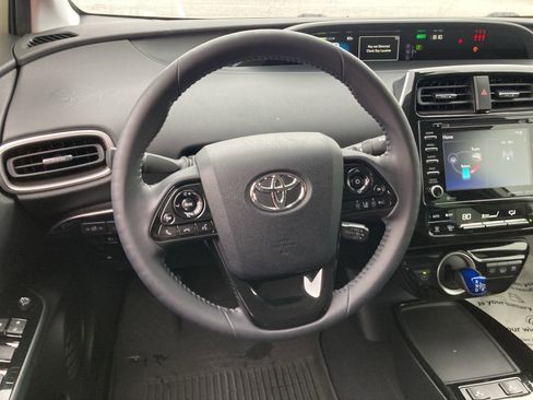 Certified 2022 Toyota Prius Prime LE image 11