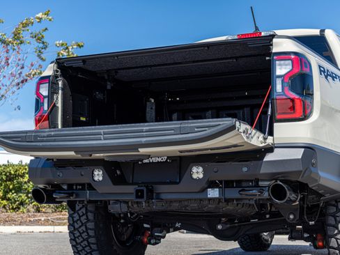 New 2025 Ford Ranger Raptor image 34