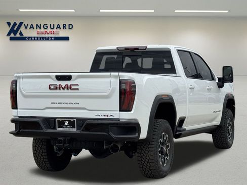 New 2026 GMC Sierra 2500 AT4X image 4