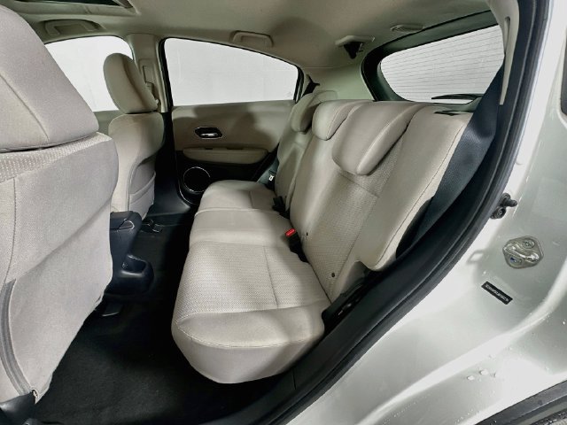 Used 2018 Honda HR-V EX image 25
