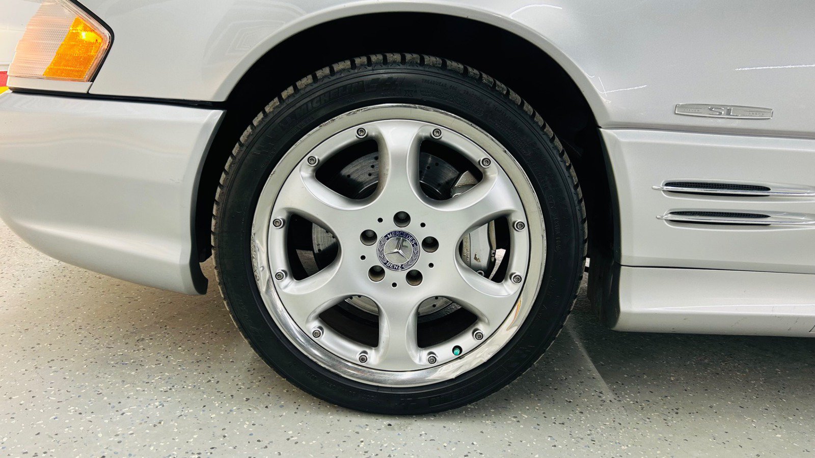 Used 2002 Mercedes-Benz SL 500 image 18