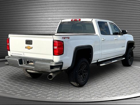 Used 2019 Chevrolet Silverado 2500 LT AWD/4WD image 7