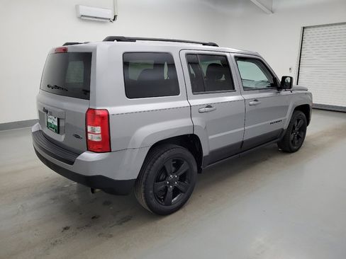 Used 2015 Jeep Patriot Sport w/ Power Value Group FWD image 10