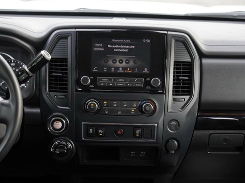 Certified 2023 Nissan Titan SV image 18