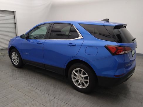 Used 2024 Chevrolet Equinox LT image 3