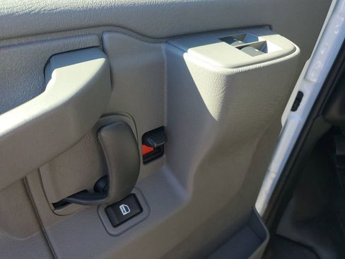 New 2025 Chevrolet Express 3500 w/ Power Convenience Package image 28