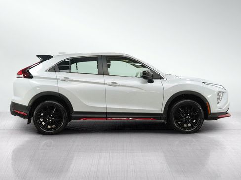 Used 2023 Mitsubishi Eclipse Cross LE AWD/4WD image 6