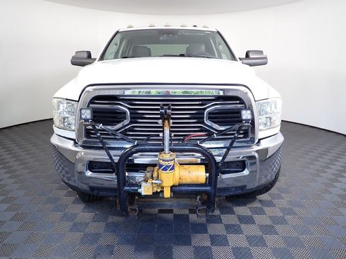 Used 2017 RAM 2500 Tradesman w/ Chrome Appearance Group AWD/4WD image 14