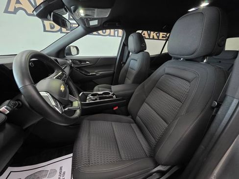 Used 2026 Chevrolet Equinox LT AWD/4WD image 16