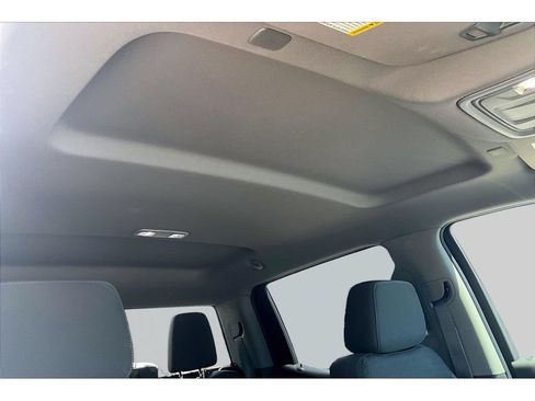 Used 2022 Chevrolet Silverado 1500 Custom w/ Rally Edition AWD/4WD image 27