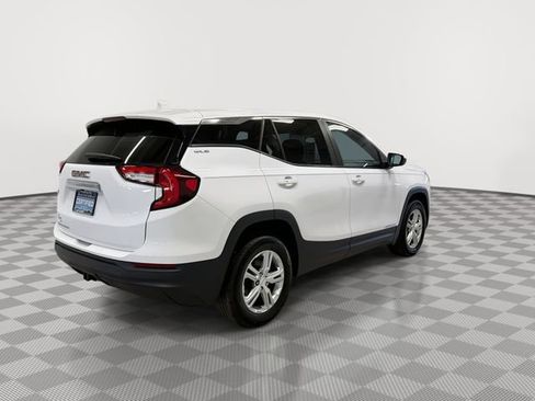 Certified 2024 GMC Terrain SLE FWD image 10