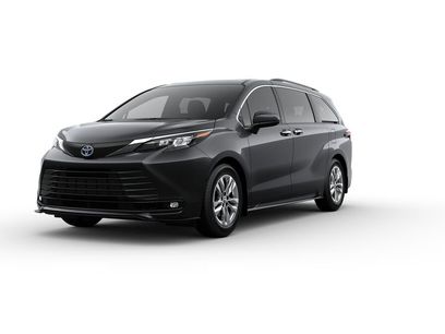 New 2025 Toyota Sienna XLE