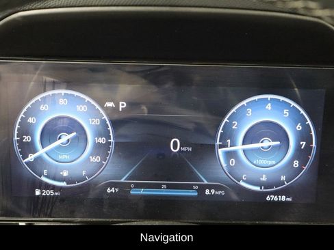 Used 2023 Hyundai Elantra Limited image 11