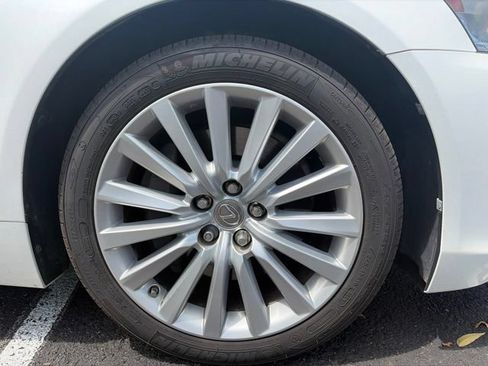 Used 2014 Lexus LS 460 AWD w/ Comfort Package image 6