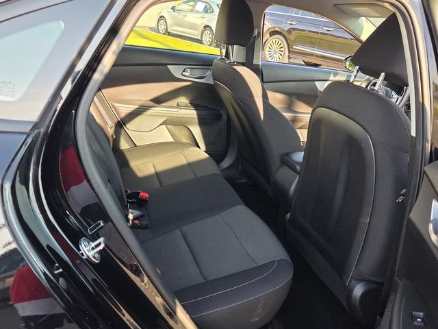 Used 2023 Kia Forte LXS FWD image 13