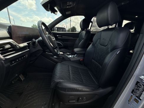 Used 2024 Kia Telluride SX Prestige X-Line AWD/4WD image 13