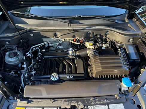 Used 2019 Volkswagen Atlas SE w/ Panoramic Sunroof Package image 25