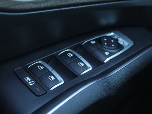 Used 2023 Kia Sorento EX image 24