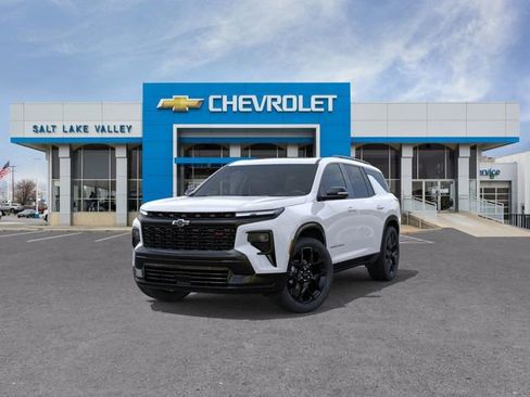 New 2026 Chevrolet Traverse RS image 9