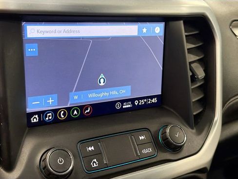 Used 2020 GMC Acadia SLT w/ Trailering Package image 13