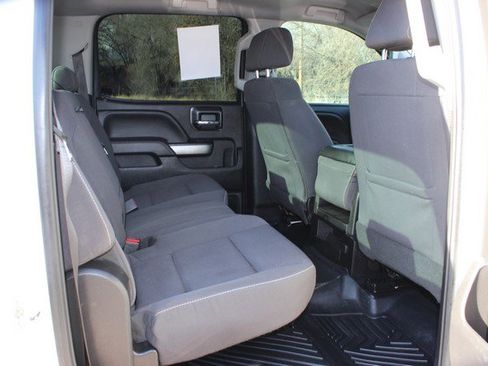 Used 2019 Chevrolet Silverado 2500 LT image 16