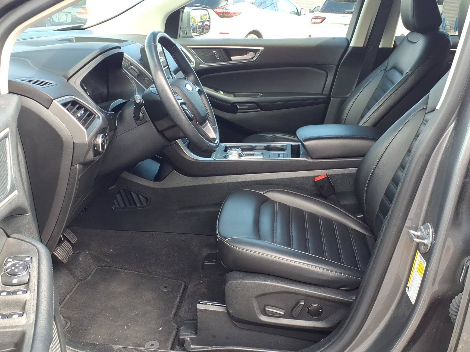 Certified 2024 Ford Edge SEL w/ Convenience Package AWD/4WD image 9