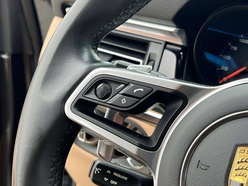 Used 2021 Porsche Macan AWD/4WD image 20