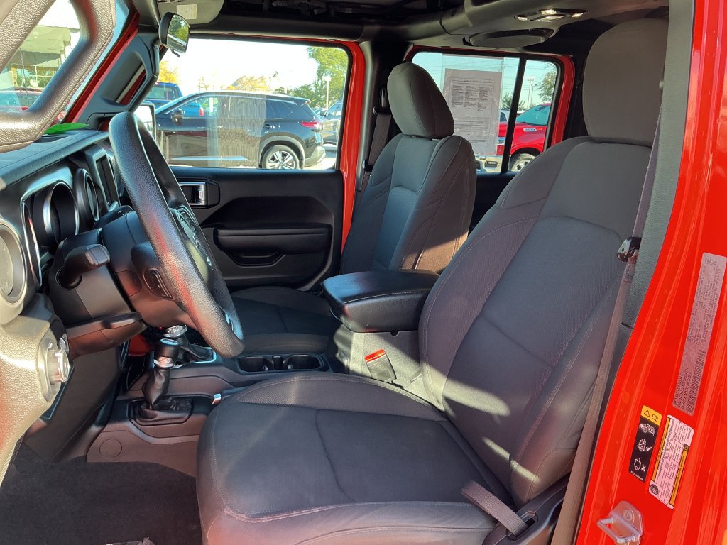 Certified 2023 Jeep Wrangler Unlimited Sport AWD/4WD image 10