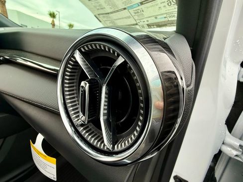 New 2026 Chevrolet Equinox LT image 39