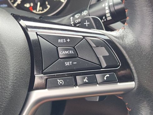 Used 2024 Nissan Altima 2.5 SR FWD image 11