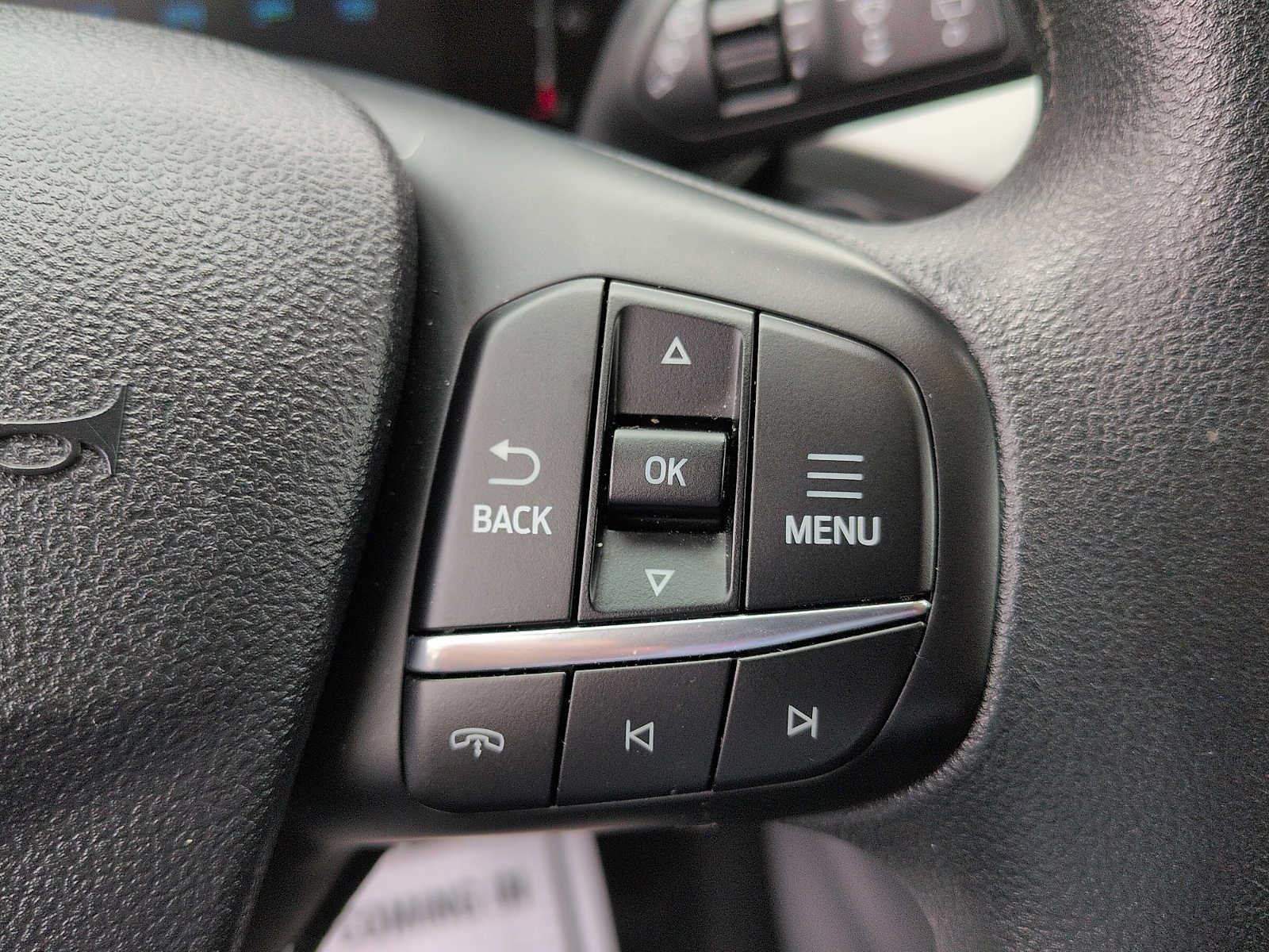 Certified 2025 Ford Escape Active AWD/4WD image 15