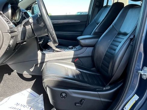 Used 2019 Jeep Grand Cherokee Limited X AWD/4WD image 10