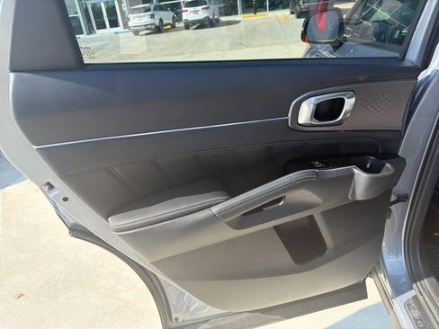 Used 2023 Kia Sorento SX image 14