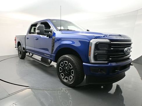 Used 2026 Ford F250 Platinum AWD/4WD image 1