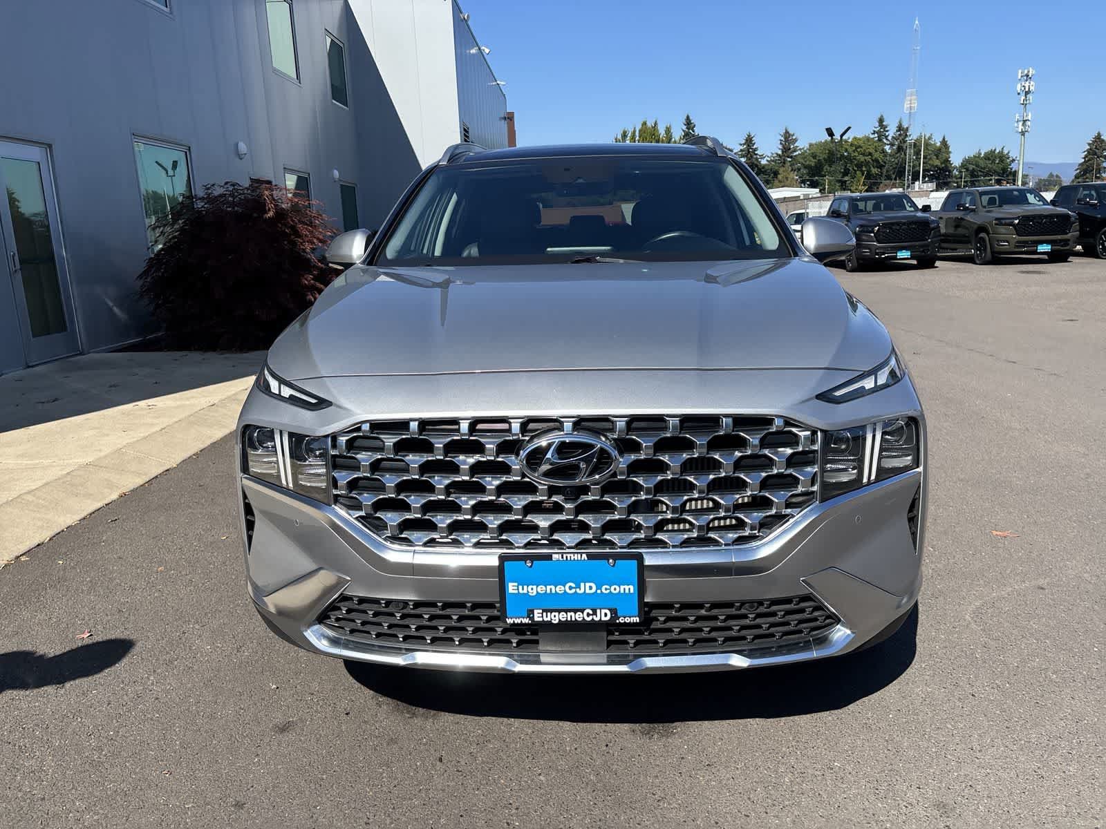 Used 2023 Hyundai Santa Fe Limited AWD/4WD image 6